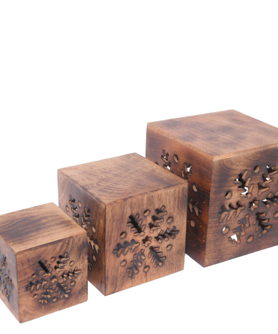 Akran – Wooden Riser Set of 3 (Burn Finish)